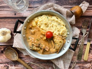 Poulet grillé au thym purée de pommes de terre