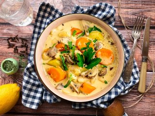 Blanquette de champignons et légumes d'automne