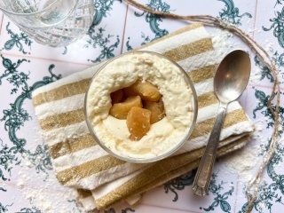 Mousse et biscuit vanille aux poires