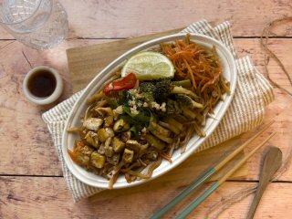 Pad thaï à l'oeuf et aux légumes