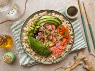 Poke bowl daurade avocat