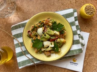 Roquette d'avocat et courgettes au basilic